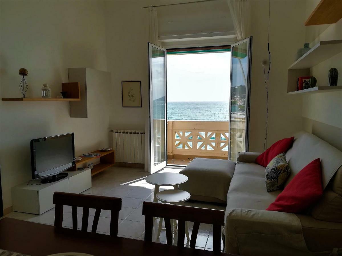 Il Faro Dei Poeti Leilighet Lerici Eksteriør bilde