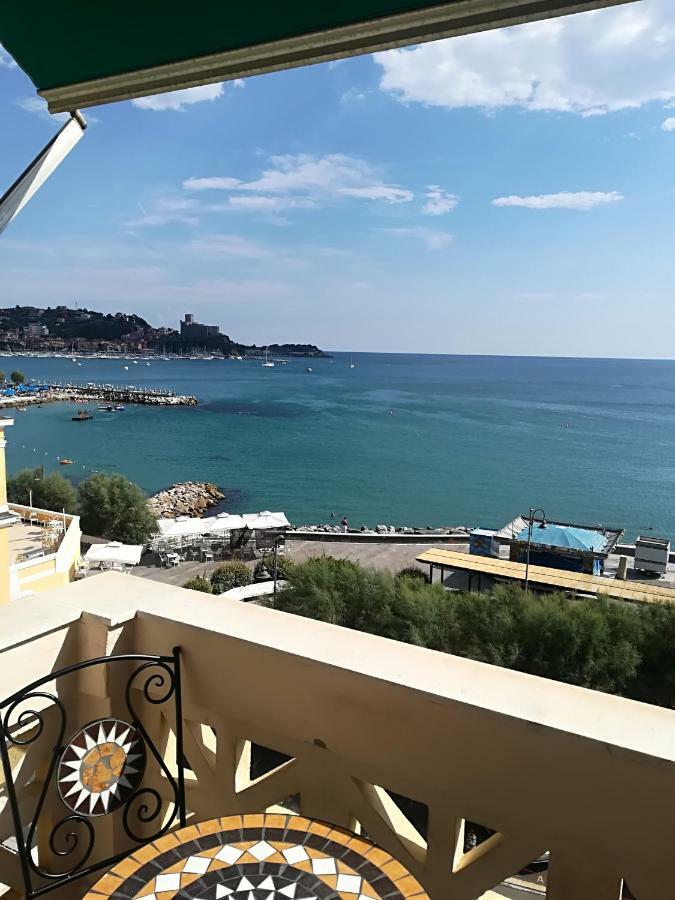 Il Faro Dei Poeti Leilighet Lerici Eksteriør bilde