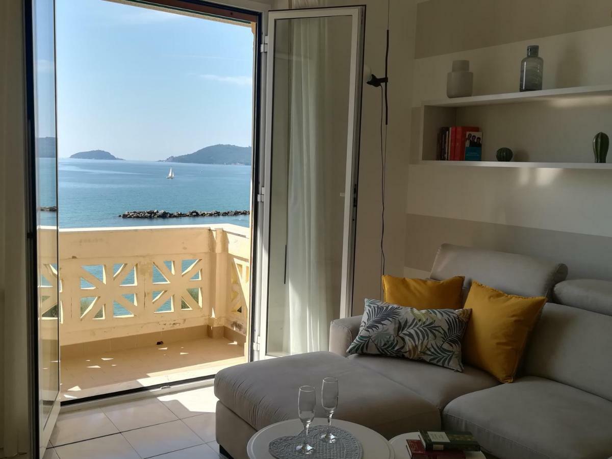 Il Faro Dei Poeti Leilighet Lerici Eksteriør bilde