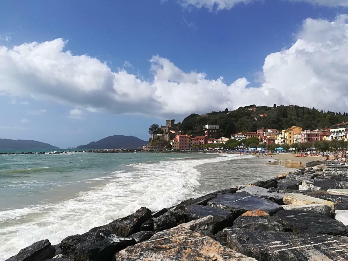 Il Faro Dei Poeti Leilighet Lerici Eksteriør bilde
