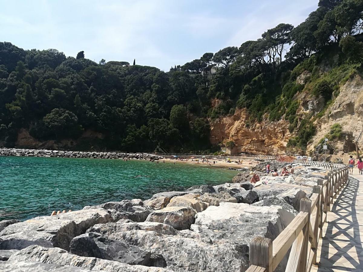 Il Faro Dei Poeti Leilighet Lerici Eksteriør bilde
