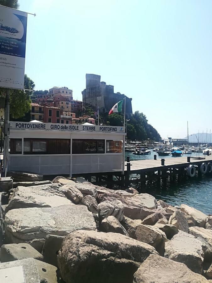 Il Faro Dei Poeti Leilighet Lerici Eksteriør bilde